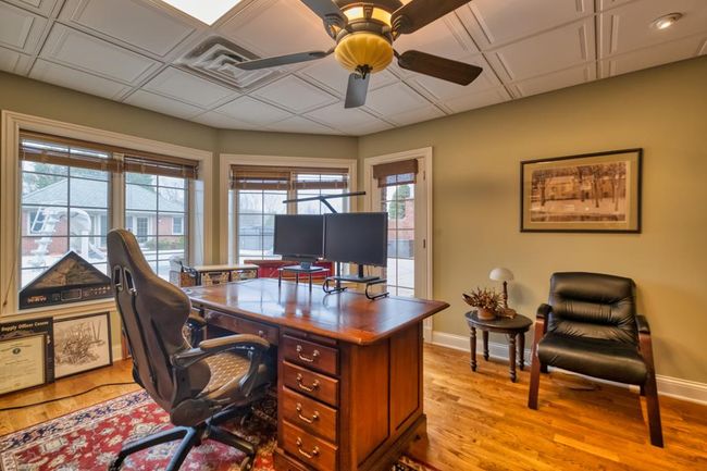 122 Fairway Acres Dr, Home with 7 bedrooms, 5 bathrooms and 3 parking in Dunmor KY | Image 77