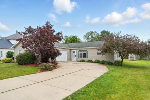 663 N Albert Eckert Dr, North Webster, IN, 46555-9705 | Card Image