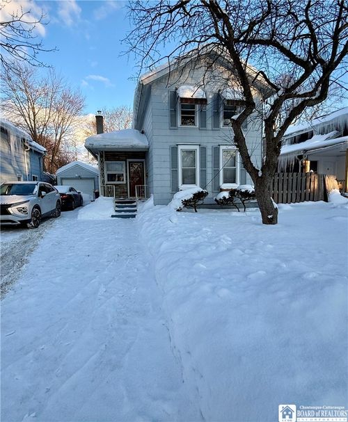 48 Pound St, Lockport, NY, 14094-3141 | Card Image