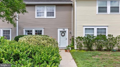 58-29595 Dutchmans Ln, EASTON, MD, 21601-8810 | Card Image