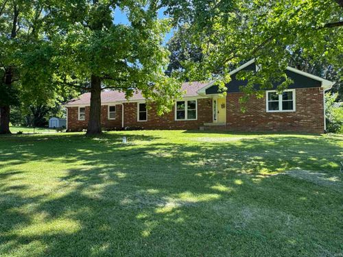 4581 Dogwood Ln, Brownsburg, IN, 46112-8758 | Card Image