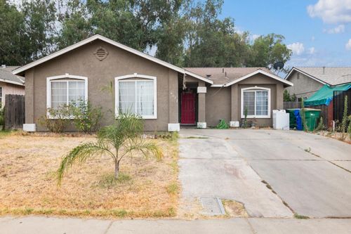 6611 Cobble Dr, Winton, CA, 95388 | Card Image