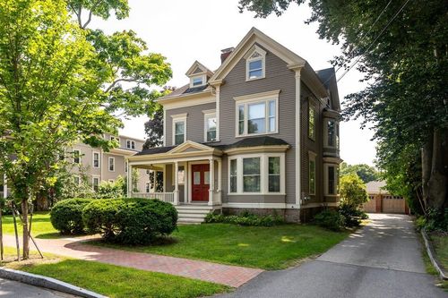 56 Summer St, Dover, NH, 03820-3957 | Card Image