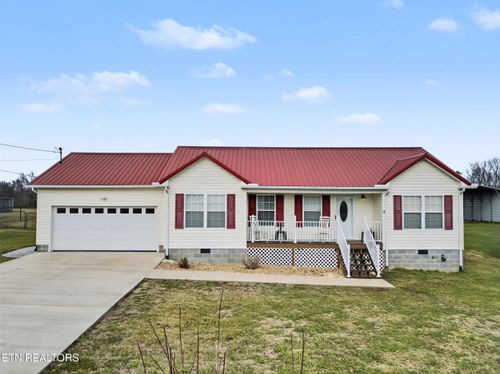 2833 Pinecrest Rd, Jacksboro, TN, 37757-3103 | Card Image