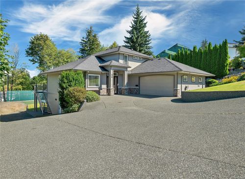830 Pinecrest Rd, Campbell River, BC, V9W3P3 | Card Image