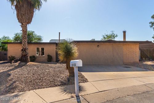 3004 W Gina Pl, Tucson, AZ, 85741-3006 | Card Image
