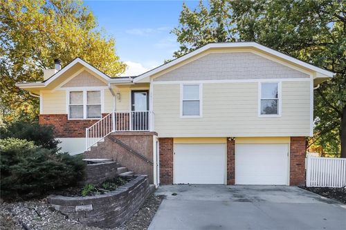 1401 Ne 114th St, Kansas City, MO, 64155-1407 | Card Image