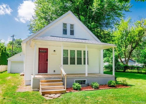 25450 6th St, Grosse Ile, MI, 48138-1806 | Card Image