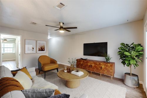 3459 Greystone Dr, Austin, TX, 78731-2340 | Card Image