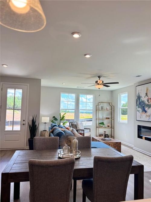 107 Park Ridge Cir, Cartersville, GA, 30120-7015 | Card Image