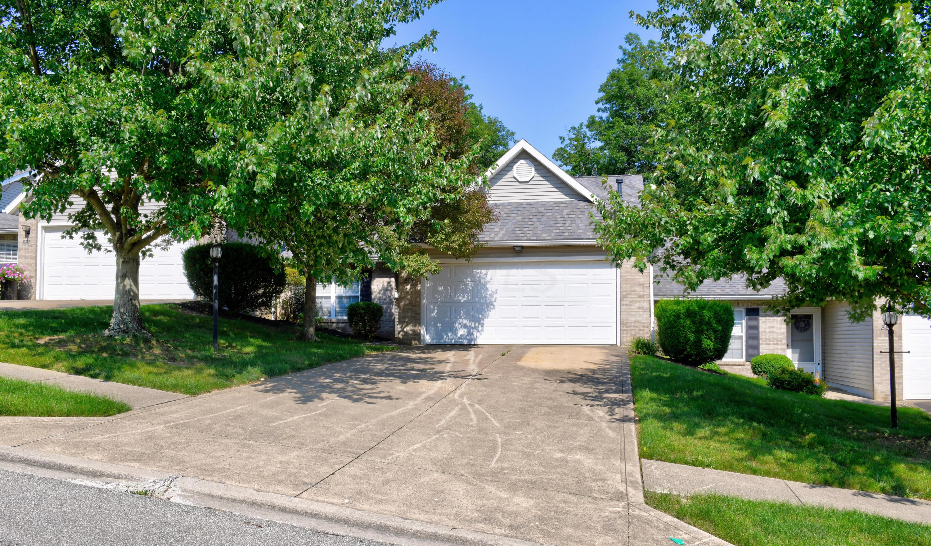 Red Oak Trl, Mansfield, OH 44904