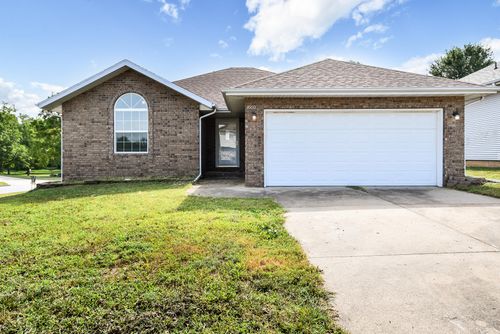 3660 W Dover St, Springfield, MO, 65802-5370 | Card Image