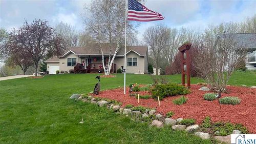 904 3rd Court, Cleveland, MN, 56017 | Card Image