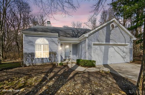 1013 Wittshire Ln, Cincinnati, OH, 45255-5708 | Card Image