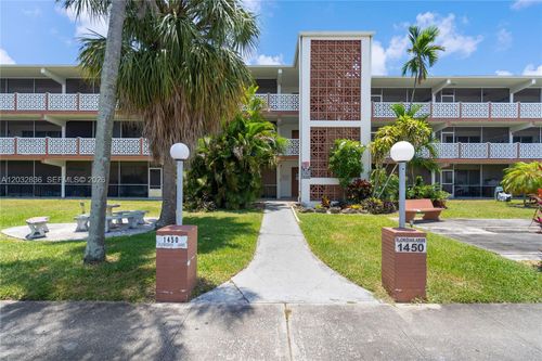 106-1450 Ne 170th St, North Miami Beach, FL, 33162-2812 | Card Image
