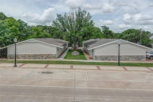 apt-4-4309 College Main St, Bryan, TX, 77801-4011 | Card Image