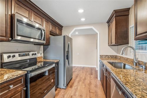 433 Seagull Dr, Barefoot Bay, FL, 32976-7481 | Card Image