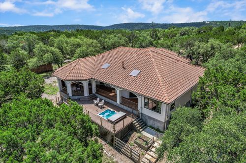 817 Woodcreek Ranch Rd, Wimberley, TX, 78676-5524 | Card Image