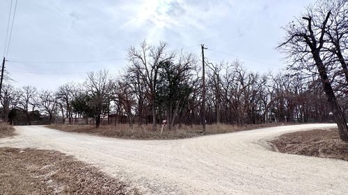 0 Travis Cir, Valley View, TX, 76272 | Card Image