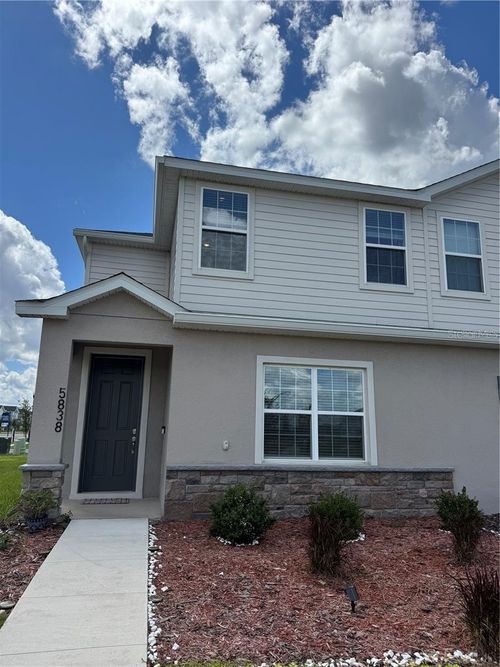 5838 Freshwater Canyon Dr, Saint Cloud, FL, 34771-8144 | Card Image