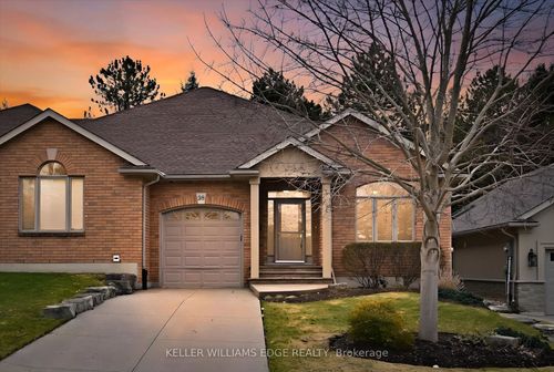 28 Wainwright Blvd, Dundas, ON, L9H7N5 | Card Image