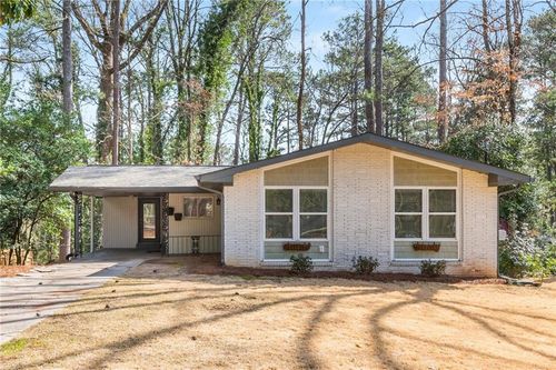 2542 Warwick Cir Ne, Atlanta, GA, 30345-1632 | Card Image