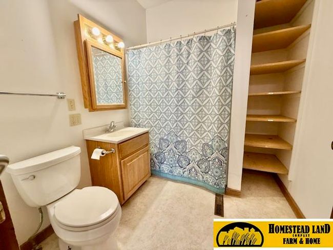 902 A St, House other with 3 bedrooms, 2 bathrooms and 1 parking in Fairbury NE | Image 13