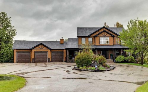 18 Deer Springs Close, Calgary, AB, T3Z3E1 | Card Image