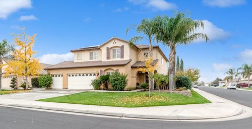 1942 N Sonoma Ct, Hanford, CA, 93230-9199 | Card Image