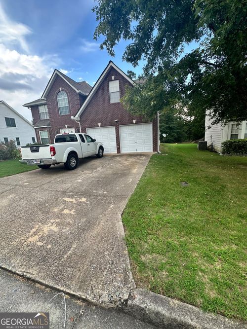 1118 Old Greystone Dr, Lithonia, GA, 30058-9095 | Card Image