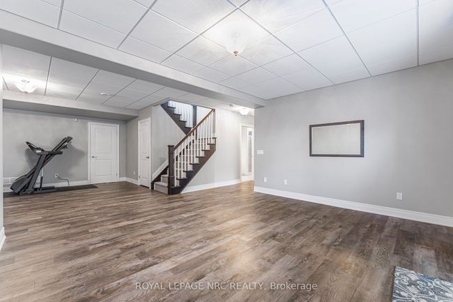 36 Hickory Ave, House other with 3 bedrooms, 3 bathrooms and 4 parking in Saint Davids ON | Image 32