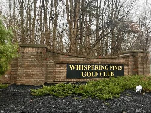 9993 Tioga Trl, Pinckney, MI, 48169-8170 | Card Image