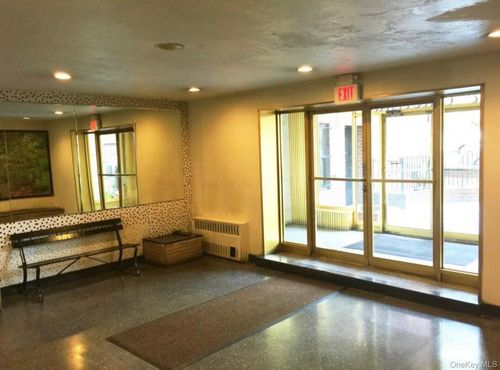 apt-7j-143 Bruce Ave, Yonkers, NY, 10705-3828 | Card Image