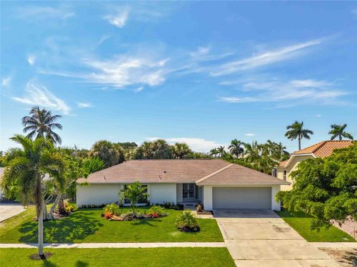 620 N Barfield Dr, Marco Island, FL, 34145-3832 | Card Image