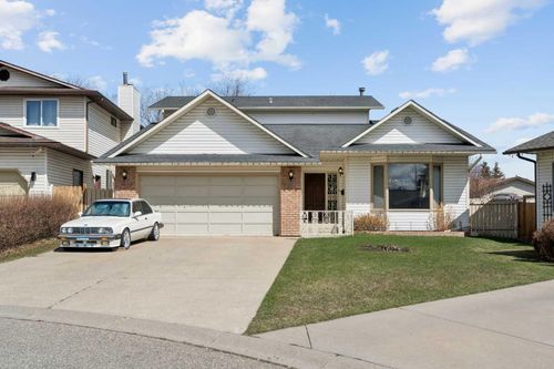 40 Scenic Pl Nw, Calgary, AB, T3L1A5 | Card Image