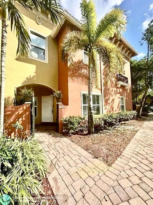 1102-2851 W Prospect Rd, Tamarac, FL, 33309-2590 | Card Image