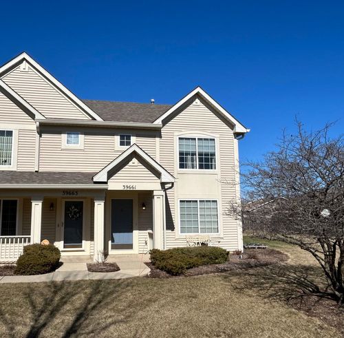 39661 N Warren Ln, Beach Park, IL, 60083-3051 | Card Image