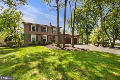 1 Hawthorn Rd, Piscataway, NJ, 08854 | Card Image