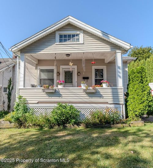 70 Shaver Ave, Shavertown, PA, 18708-1445 | Card Image