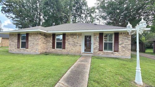 16526 Ellis Ave, Baton Rouge, LA, 70816 | Card Image