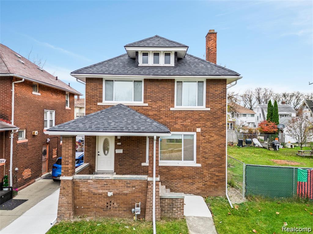 Residential in Detroit 2