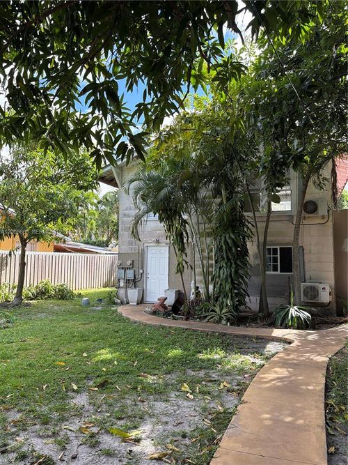 rear-ground-floor-1350 Sw 13th St, Miami, FL, 33145-1661 | Card Image