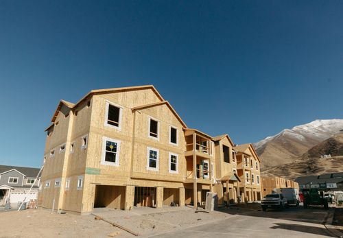 o201-693 W 4500 S, Mapleton, UT, 84664-5099 | Card Image