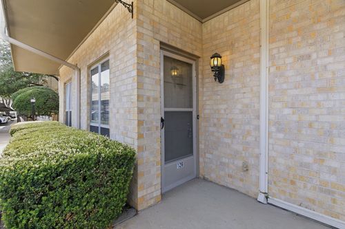 126w-4320 Bellaire Dr S, Fort Worth, TX, 76109-5160 | Card Image
