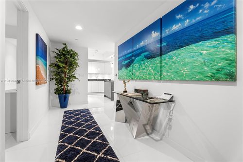 unit-4206-1010 Brickell Ave, Miami, FL, 33131-3790 | Card Image