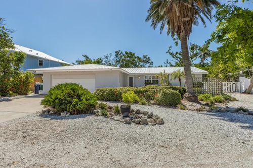 413 Poinsettia Rd, ANNA MARIA, FL, 34216 | Card Image