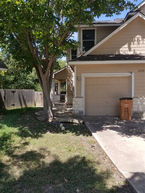 a-2928 Thrushwood Dr, Austin, TX, 78757-6969 | Card Image