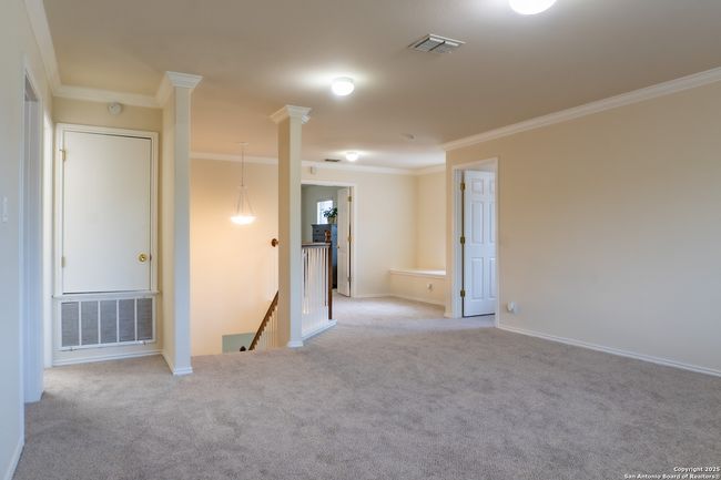 9534 Anderson Way, House other with 3 bedrooms, 3 bathrooms and null parking in Converse TX | Image 55