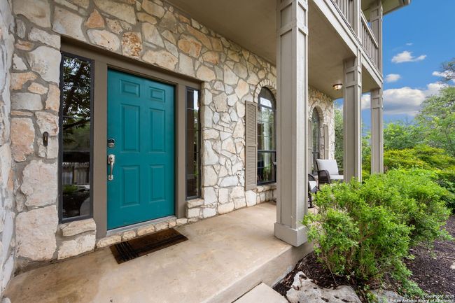 7 Mcinnis Ct, House other with 3 bedrooms, 3 bathrooms and null parking in Bulverde TX | Image 4