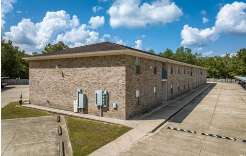 apt-27-7071 S Bilbo Rd, Orange, TX, 77632-2609 | Card Image